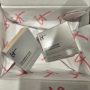 It Cosmetics Celebration Foundation Medium Tan